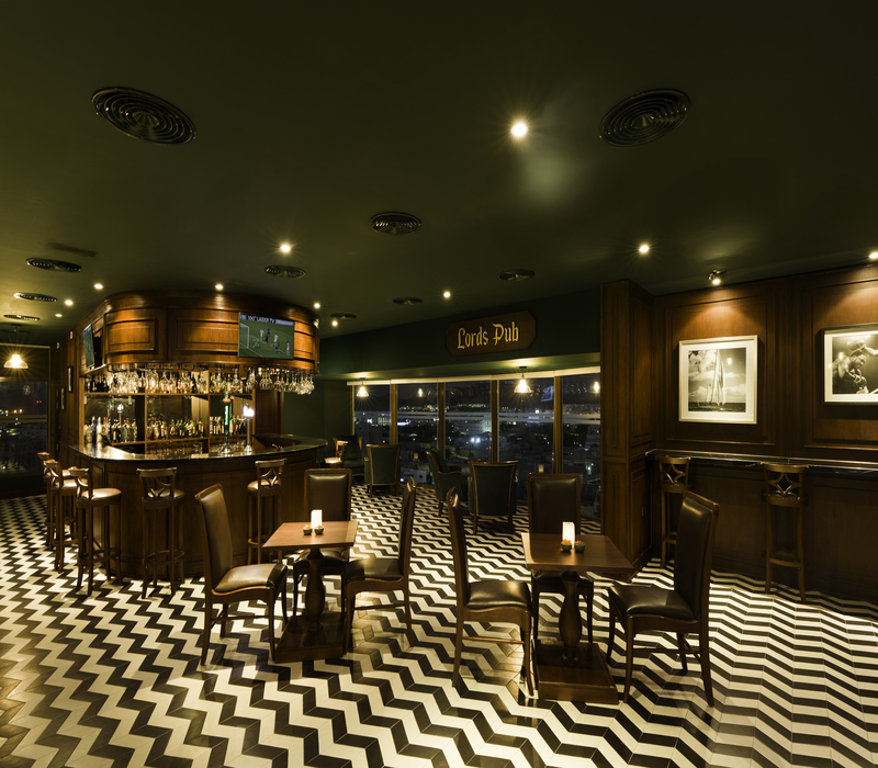 Lords Pub